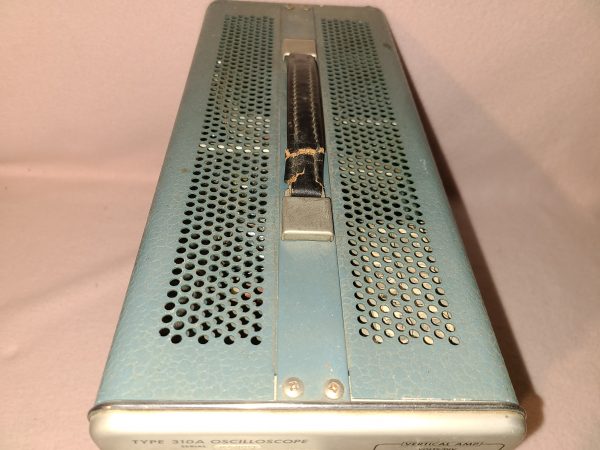 Tektronics 310A top and handle