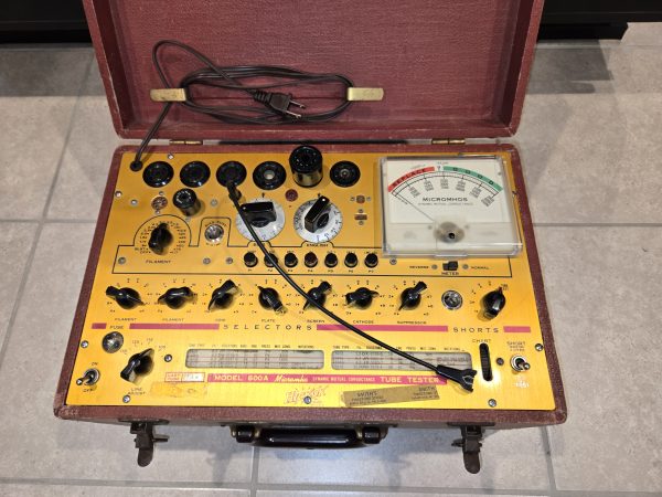 Hickok 600A Tube Tester front showing new grid lead