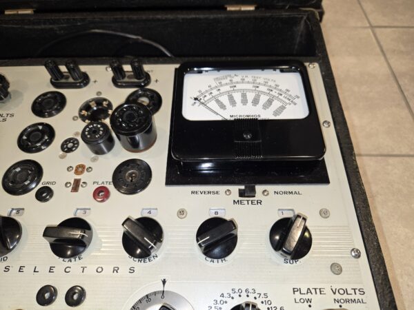 Hickok 539B with new meter installed and fitted